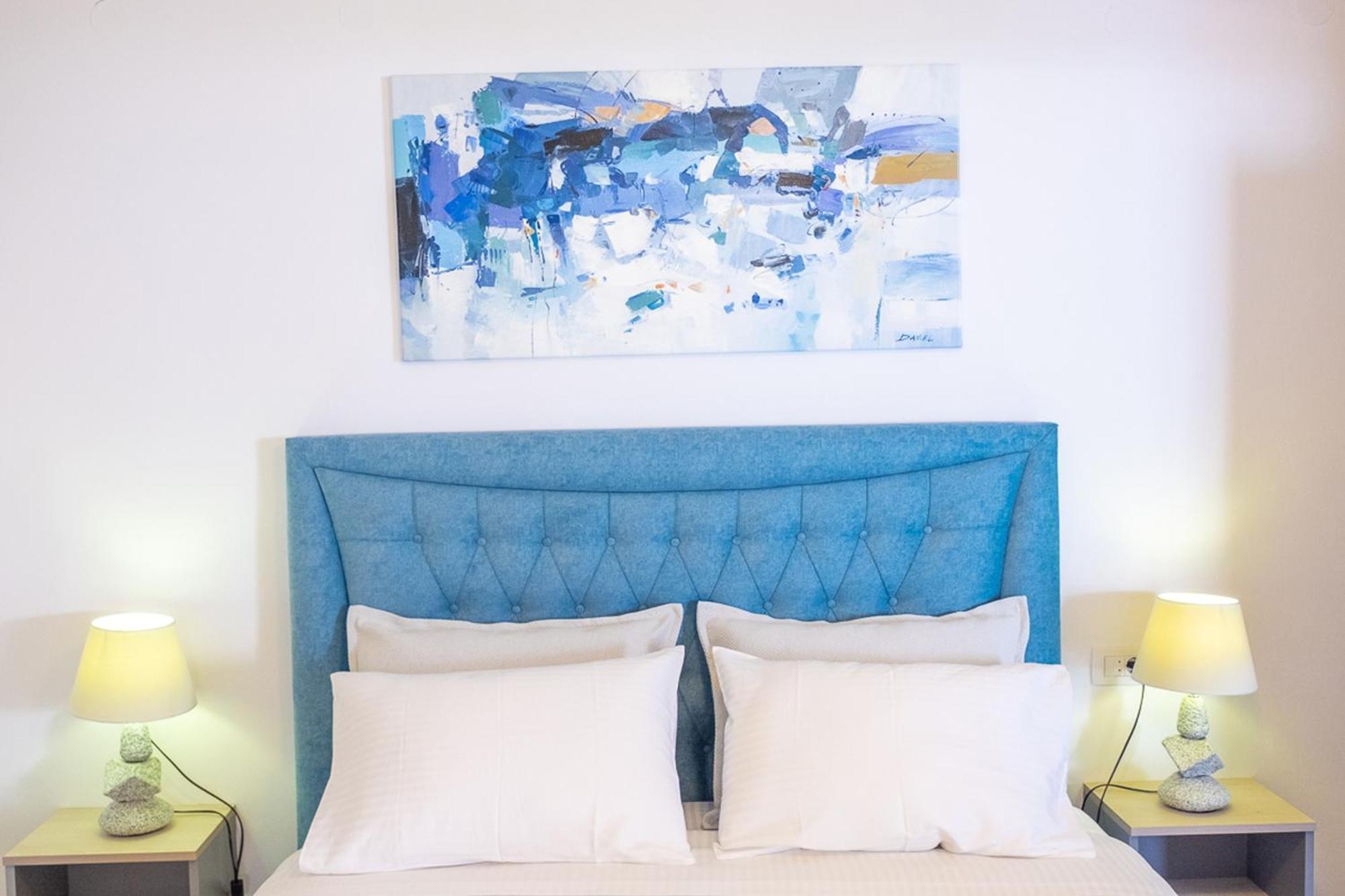 Serenity Luxe Suites Parga Kamer foto